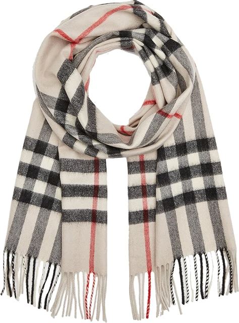 Burberry scarf style